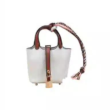 玄唐 迷你菜篮子包包车内后视镜高档耳机包时尚可储物 皮革 挂件 女款