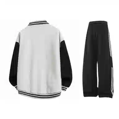 NINETEEN AUTUMN Logo