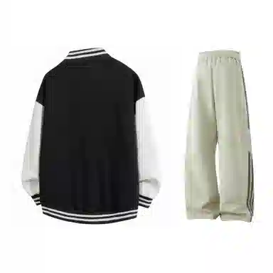 NINETEEN AUTUMN Logo