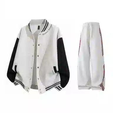 NINETEEN AUTUMN Logo