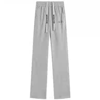 NINETEEN AUTUMN logo