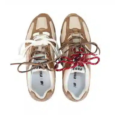 New Balance x MIU MIU 530 Cinnamon