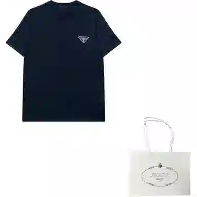 PRADA LogoT