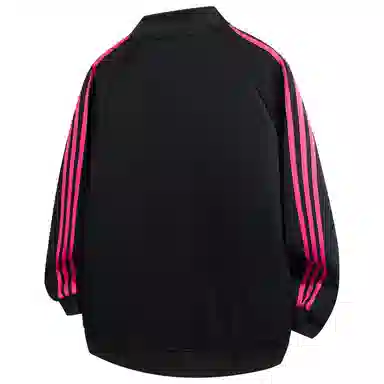 NINETEEN AUTUMN logo