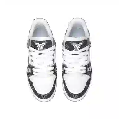 LOUIS VUITTON Trainer Grey White