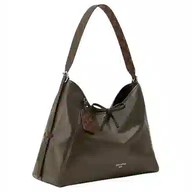 LOUIS VUITTON Carryall VIBE