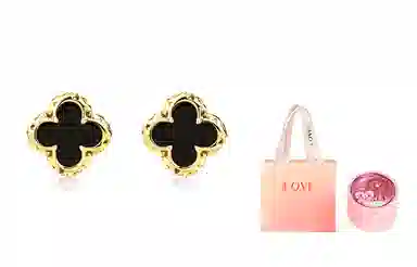 Ai De Promise Clover Stud Earrings