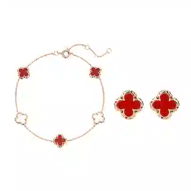 Ai De Promise Clover Stud Earrings