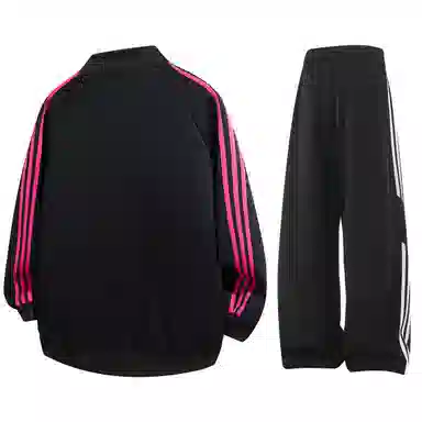 NINETEEN AUTUMN Logo