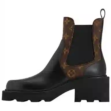 LOUIS VUITTON Beaubourg 4cm