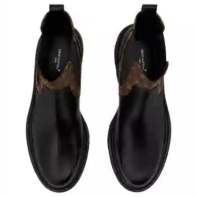 LOUIS VUITTON Beaubourg 4cm