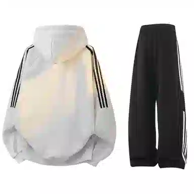 NINETEEN AUTUMN Logo