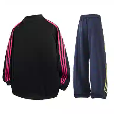 NINETEEN AUTUMN Logo