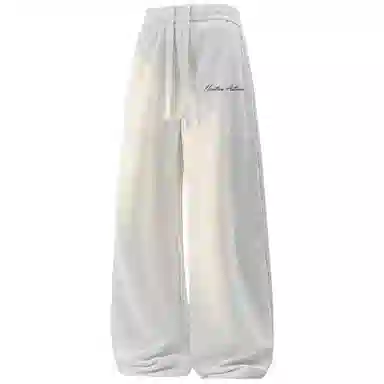 NINETEEN AUTUMN Logo