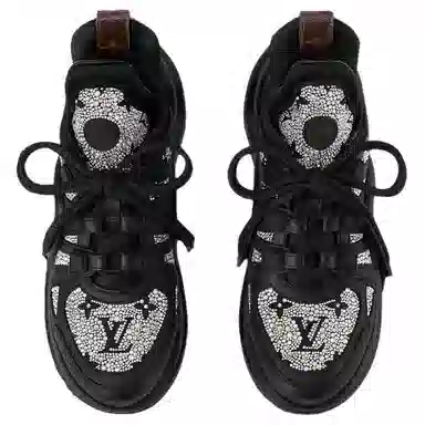 Louis Vuitton Archlight