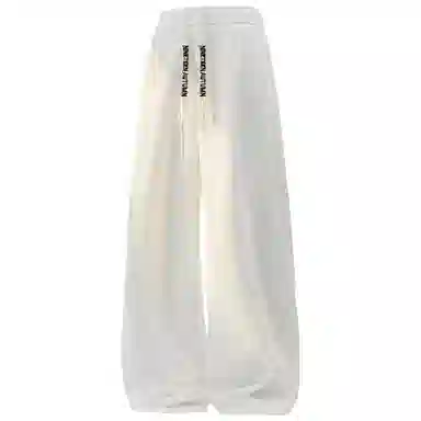 NINETEEN AUTUMN logo