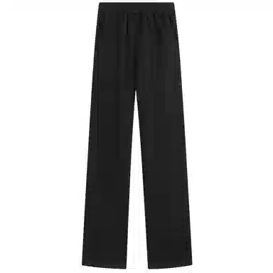 NINETEEN AUTUMN Logo