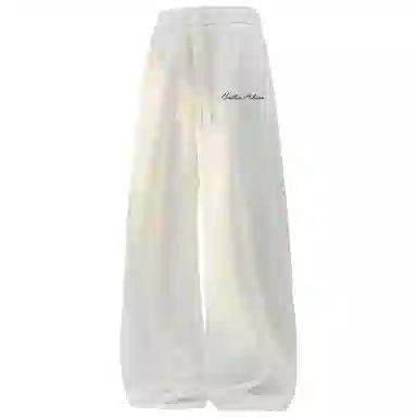 NINETEEN AUTUMN Logo