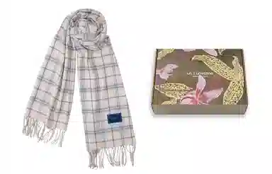 UNVESNO Plaid Tassel Scarf