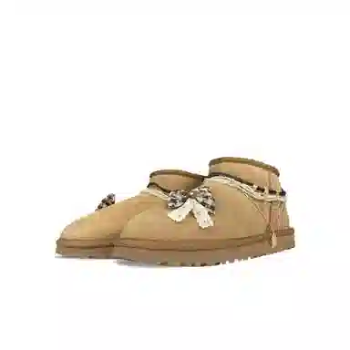 UGG CLASSIC ULTRA MINI