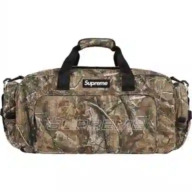 Supreme 39L FW25 WEEK1