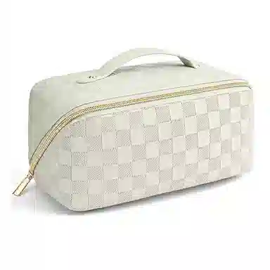 BEAUTIFUL AND CHARMING