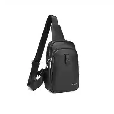 稻草人 潮流时尚机能机车骑行休闲简约纯色通勤 牛皮 胸包 常规 男款 黑色