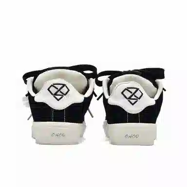 OAOQ Classic Low Sneakers