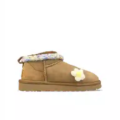 UGG CLASSIC ULTRA MINI