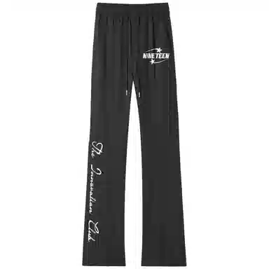 NINETEEN AUTUMN logo