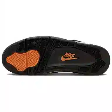 UNDEFEATED x Air Jordan 4