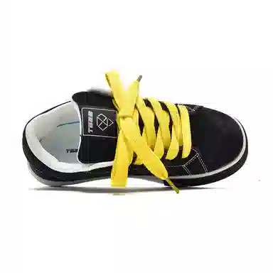 T628 Synthetic Leather Retro Low Sneakers