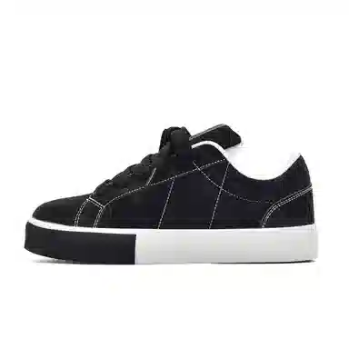 T628 Synthetic Leather Retro Low Sneakers