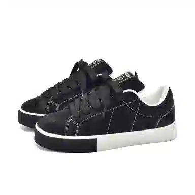T628 Synthetic Leather Retro Low Sneakers