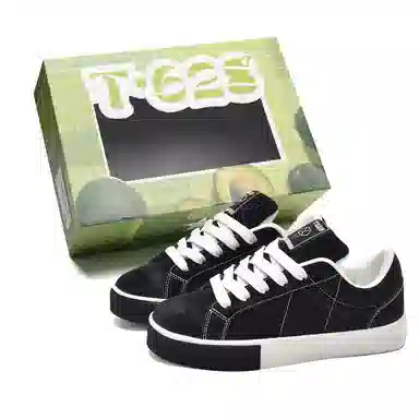 T628 Synthetic Leather Retro Low Sneakers