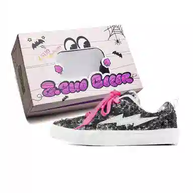 Z.SUO Black Low-Top Sneakers