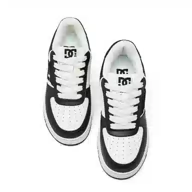 DC Shoes