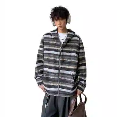 Fakeyoung logocleanfit