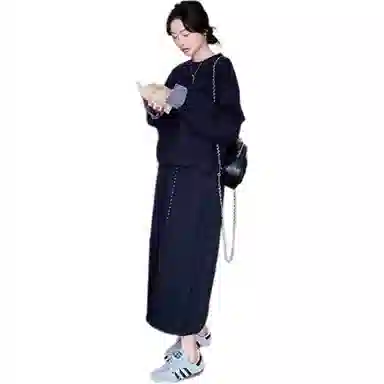 丝絮丝绸 秋季减龄慵懒感袖口拼接圆领上衣休闲半身裙两件套裙装套装 女款