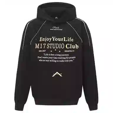 M17 STUDIO oversizevibe