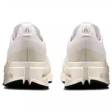 On Cloudsurfer Max Wide