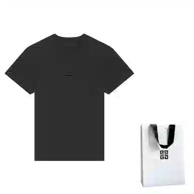 Givenchy SS23 T