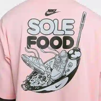 Nike Sportswear T