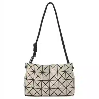 ISSEY MIYAKE LOOP MATTE 9