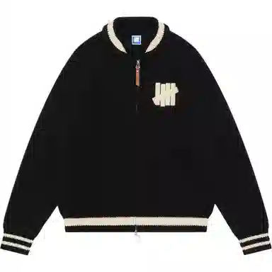 UNDEFEATED FW25 Striped Logo Knit Polo