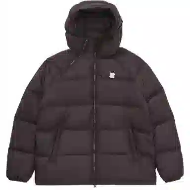 UNDEFEATED FW25 Striped Logo Zipper Down Jacket