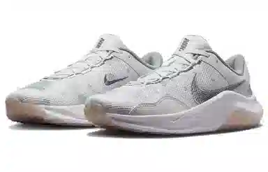 Nike Legend Essential 3 Next Nature Premium