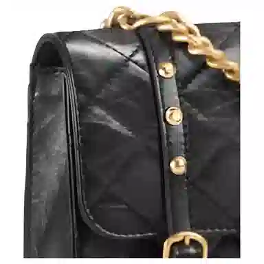 CHANEL 21B