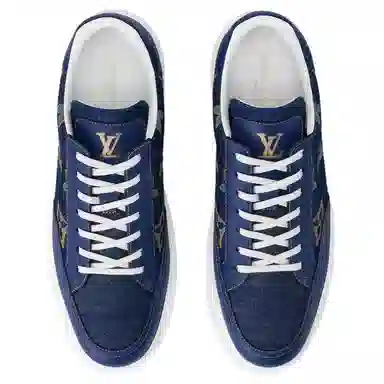 LOUIS VUITTON Beverly Hills