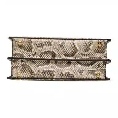 FENDI Peekaboo ISeeU